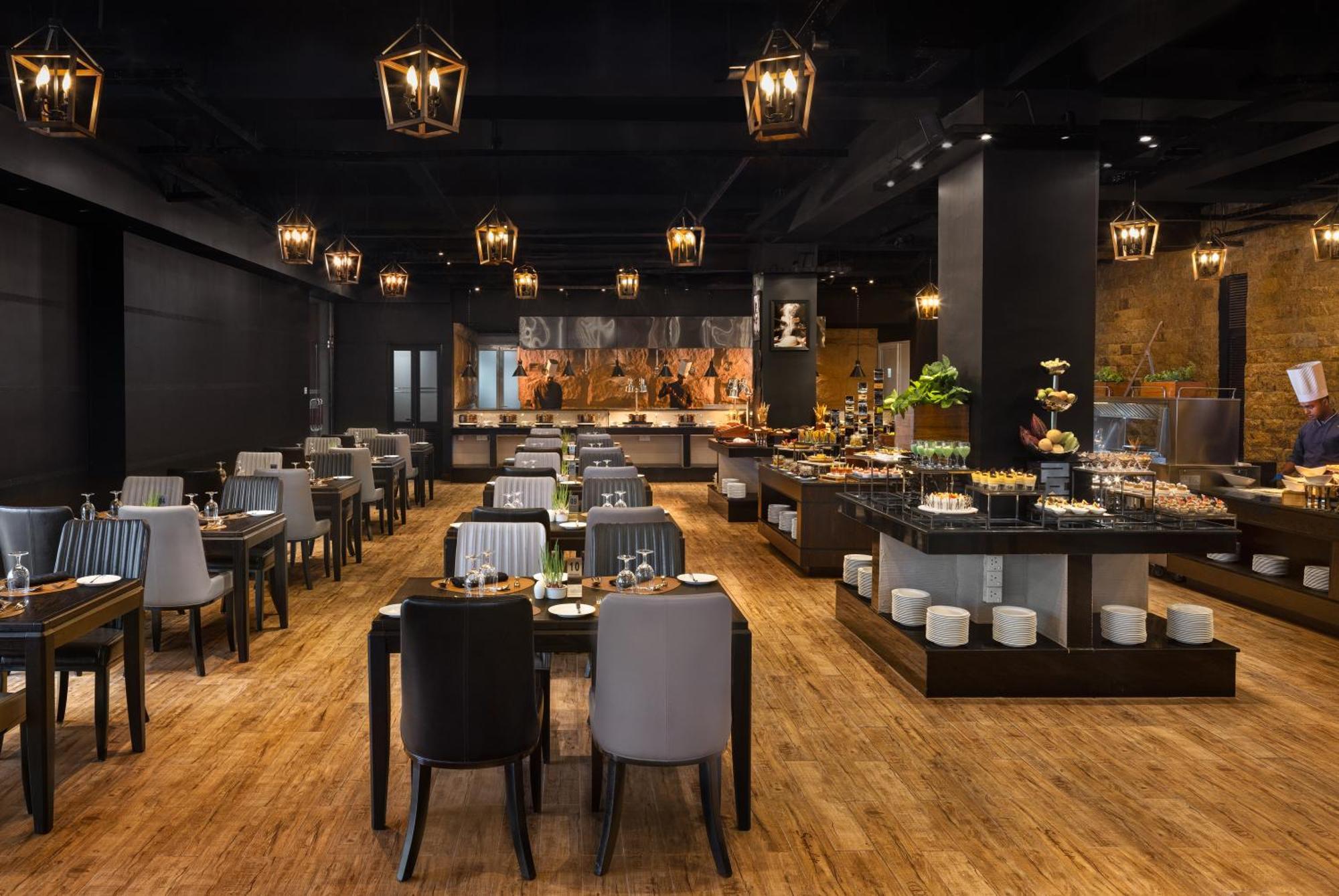 The Golden Ridge Hotel Нувара Елия Екстериор снимка