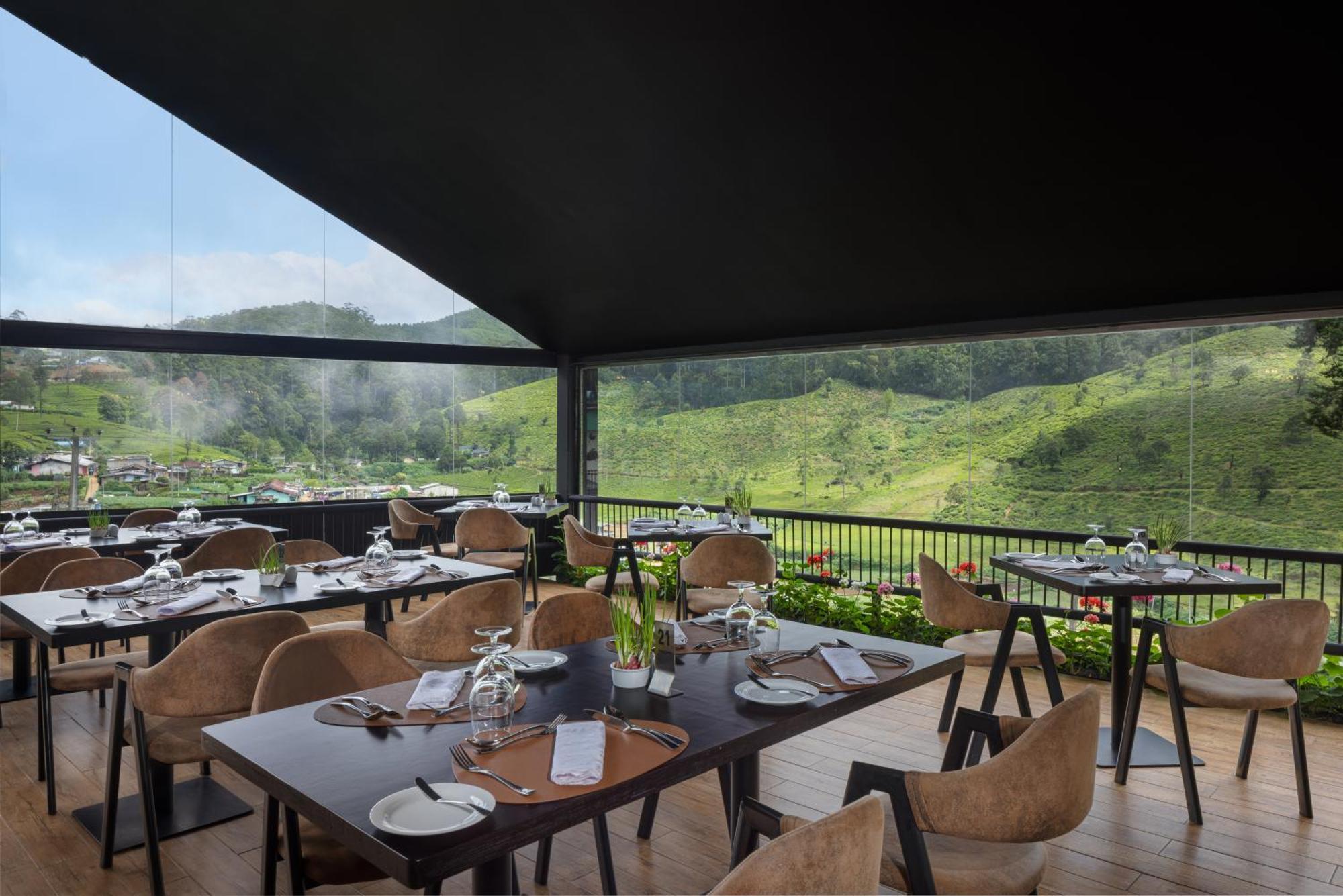 The Golden Ridge Hotel Нувара Елия Екстериор снимка