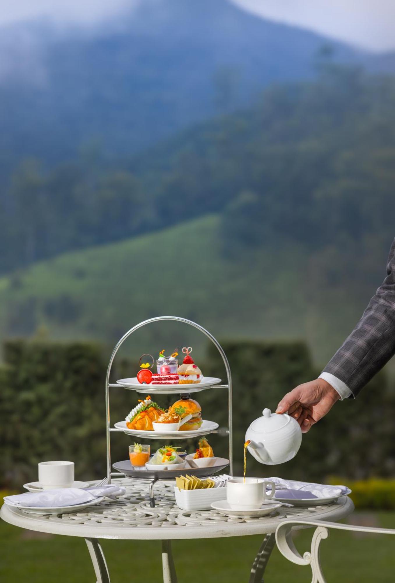 The Golden Ridge Hotel Нувара Елия Екстериор снимка